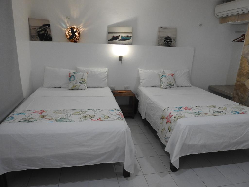 Hotel Villa De Pescadores ริโอ ลาการ์โตส ภายนอก รูปภาพ